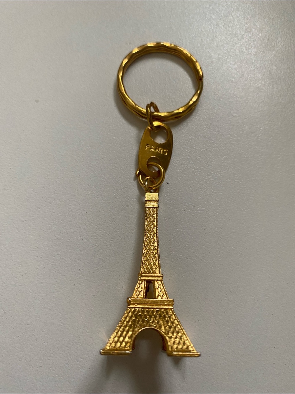 Vintage Gold Eiffel Tower Keychain